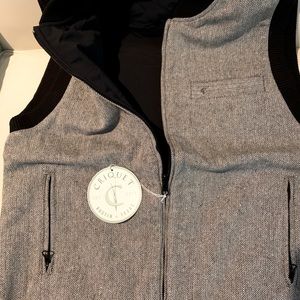 Reversible vest light weight tweed & black nylon